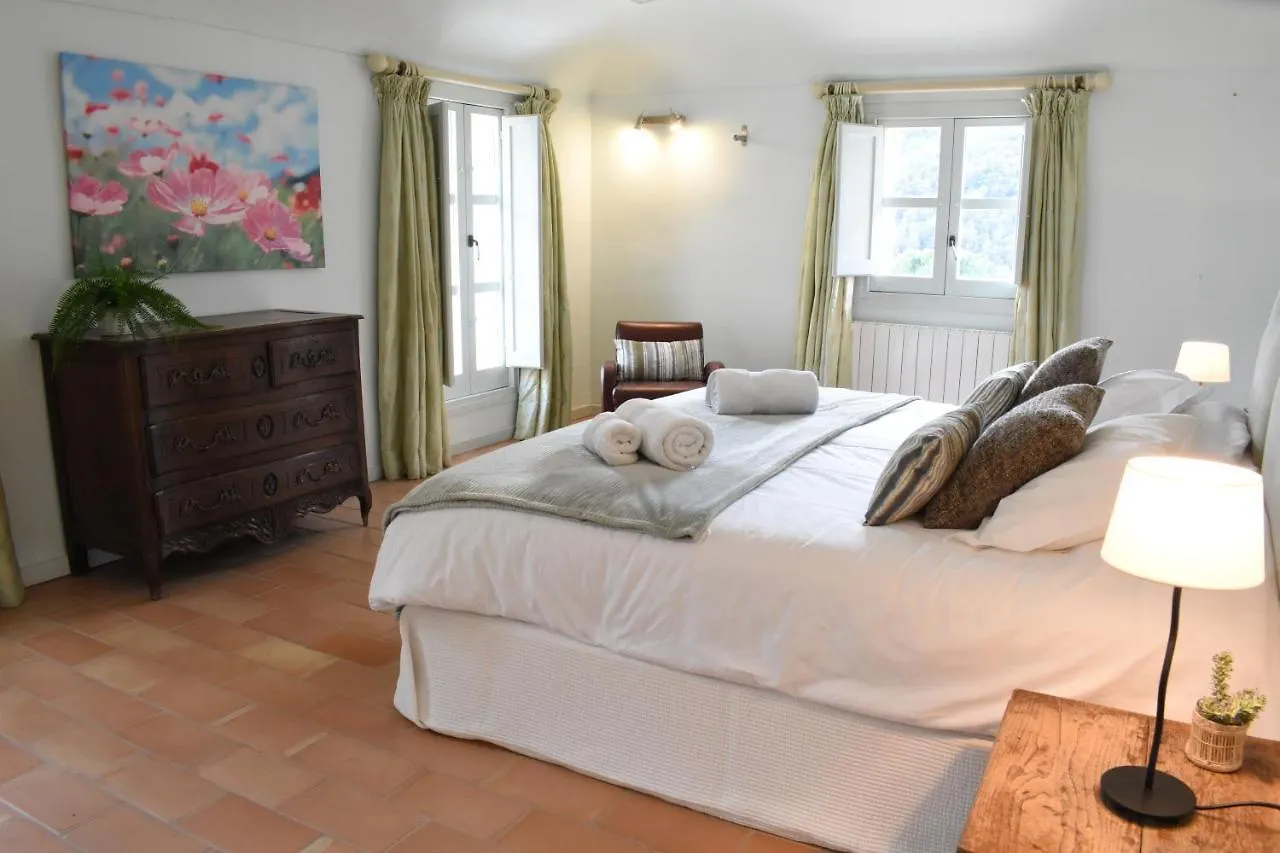 B&B Can Jan Sant Ferriol Bed and breakfast